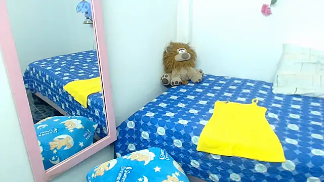 ANABELLASS online show from November 2025 06:35:02 PM