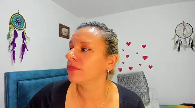 sofi saliva2511 online show from February 2025 09:58:01 PM