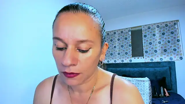 sofi saliva2511 online show from October 2025 07:29:02 PM