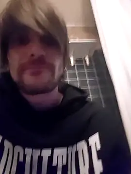 SelfSoleil online show from April 2026 04:17:01 AM