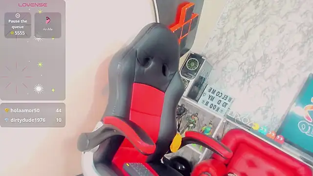 Snapshot of Gisele_fox chatting on March 2025 01:43:01 AM Gisele fox online show from March 2025 01:43:01 AM