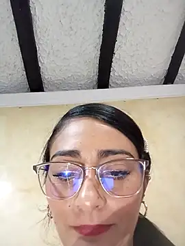 BELLA--26 online show from March 2025 10:17:02 PM