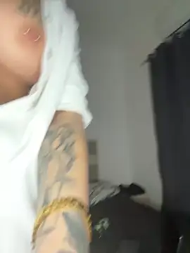 Mia-Fuchs online show from March 2025 06:54:02 PM