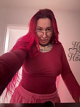 Snapshot of Mia-Fuchs chatting on February 2026 05:24:01 AM Mia-Fuchs online show from February 2026 05:24:01 AM