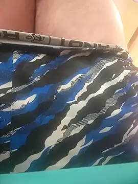 Snapshot of thickdaddy10 chatting on March 2025 08:44:02 PM thickdaddy10 online show from March 2025 08:44:02 PM