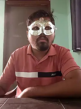 Snapshot of Desi_Heat chatting on January 2025 11:05:01 AM Desi Heat online show from January 2025 11:05:01 AM