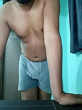 Snapshot of Desi_Heat chatting on January 2025 04:29:01 PM Desi Heat online show from January 2025 04:29:01 PM