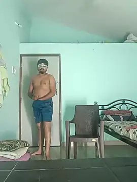 Snapshot of Desi_Heat chatting on January 2025 05:51:01 PM Desi Heat online show from January 2025 05:51:01 PM