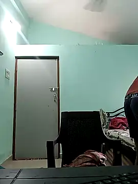 Snapshot of Desi_Heat chatting on January 2025 03:09:02 AM Desi Heat online show from January 2025 03:09:02 AM