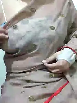 mallupriyapriya online show from February 2026 04:33:01 PM