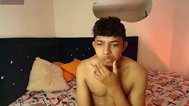 twinkmilk  online show from January 2025 11:53:01 AM