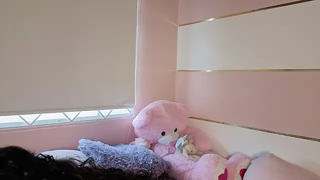 Snapshot of Charlotte__Miller chatting on October 2025 11:33:02 AM Charlotte Miller online show from October 2025 11:33:02 AM