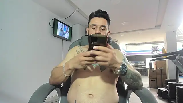 ragnar881547 online show from January 2025 05:32:01 PM