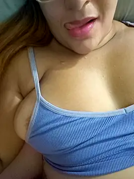 AliceRuivinha2 online show from March 2025 10:07:02 PM