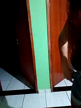 AliceRuivinha2 online show from March 2026 10:38:02 PM