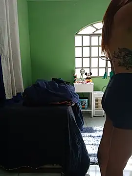 AliceRuivinha2 online show from June 2026 01:54:02 PM