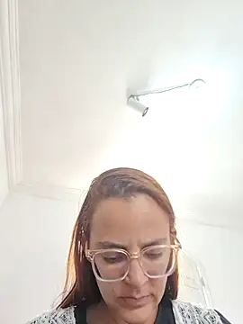 AliceRuivinha2 online show from July 2026 02:35:01 PM