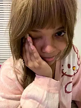 AwkwardJasminee online show from January 2026 05:56:01 AM