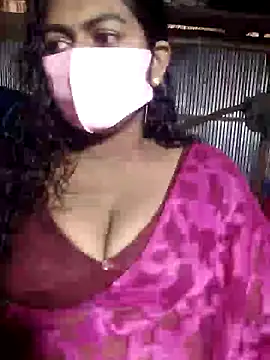 YERY HOT online show from February 2025 07:20:01 AM