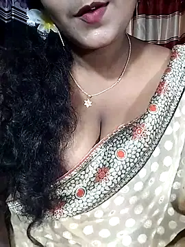 YERY HOT online show from October 2025 04:13:02 AM