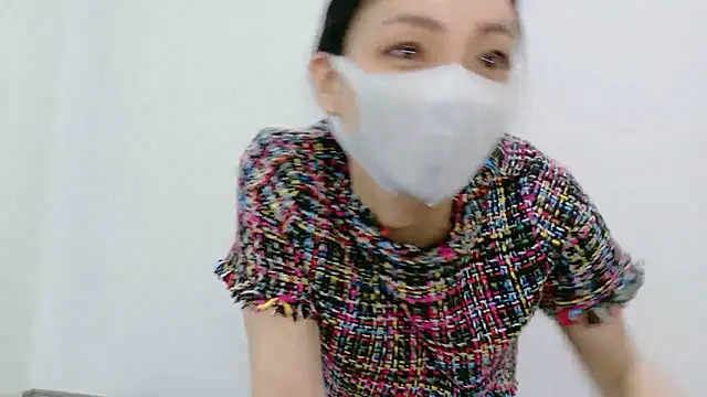 Snapshot of Mary-JP chatting on October 2025 05:50:02 AM Mary-JP online show from October 2025 05:50:02 AM