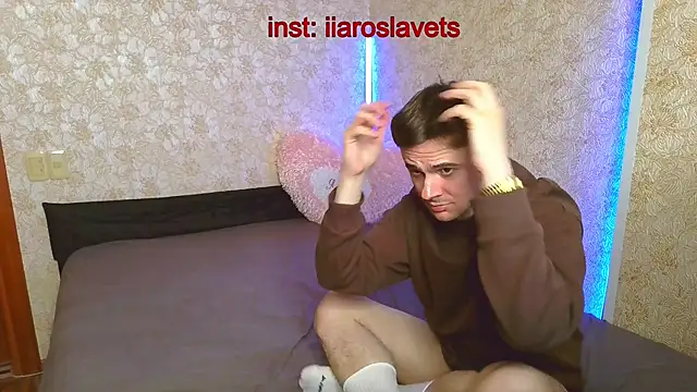 Snapshot of michael_sexdevil chatting on February 2025 12:37:02 PM michael sexdevil online show from February 2025 12:37:02 PM