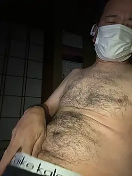 Snapshot of Ryo-j chatting on October 2025 03:35:01 PM Ryo-j online show from October 2025 03:35:01 PM