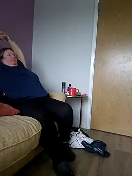 curvy girl71 online show from January 2025 03:39:01 PM