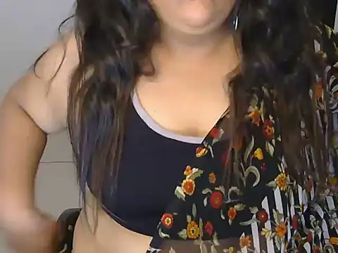 Jenny lovee online show from June 2026 02:48:02 PM