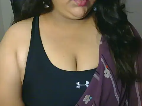 Jenny lovee online show from July 2026 06:36:01 PM