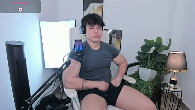 Thom Ohtani online show from March 2025 09:18:02 PM