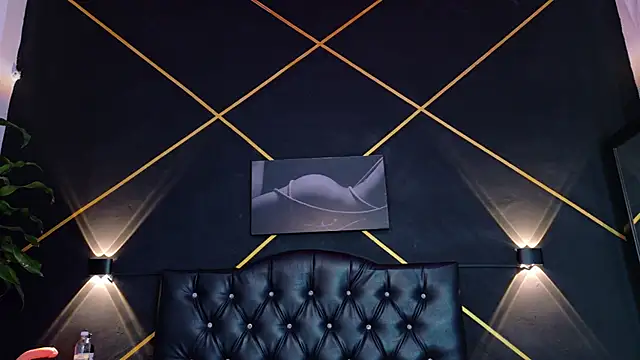 amabel zambrano online show from September 2025 12:08:02 PM