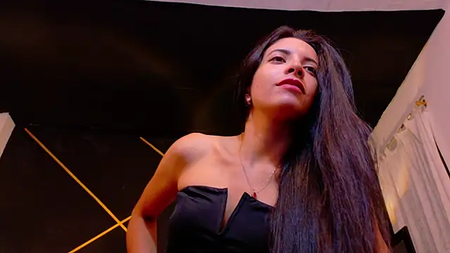 amabel zambrano online show from May 2026 09:15:01 AM