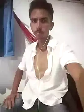 MagrinhoSaradoo online show from March 2025 07:07:02 PM