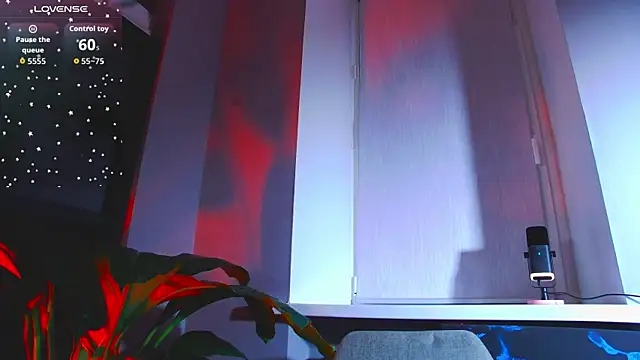 EllieGarson online show from April 2026 05:47:01 PM