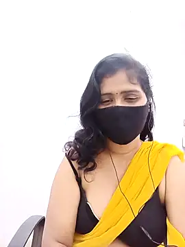 Lucky-Deepthi online show from October 2025 12:18:01 AM