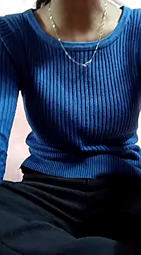 Snapshot of Barbie_183 chatting on January 2025 05:51:01 AM Barbie 183 online show from January 2025 05:51:01 AM