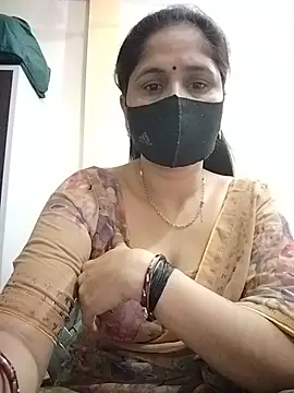 Snapshot of priyancyfun chatting on May 2026 01:47:02 AM priyancyfun online show from May 2026 01:47:02 AM