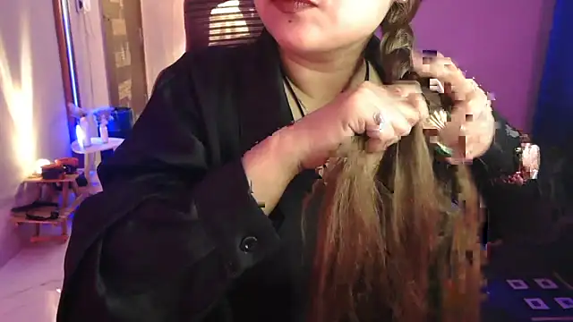 Mitikaa online show from April 2026 01:21:01 PM