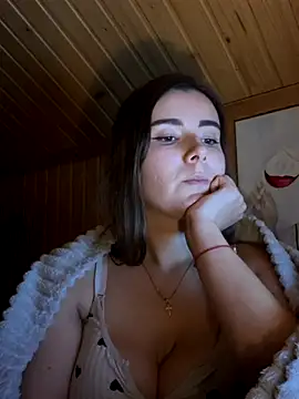 mewKate online show from November 2025 04:13:02 PM