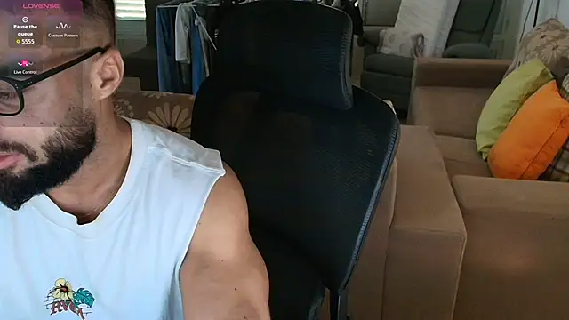 todddantes25 online show from April 2026 04:49:02 AM