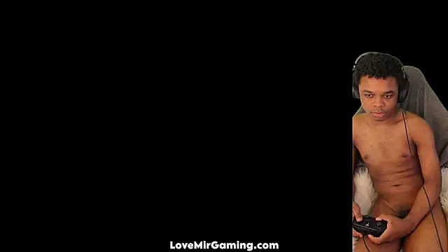 Snapshot of lovemirgaming chatting on September 2025 08:54:01 PM lovemirgaming online show from September 2025 08:54:01 PM