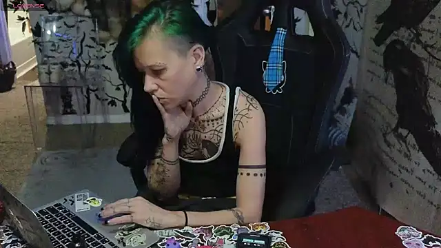 trashbrat online show from September 2025 09:47:01 AM