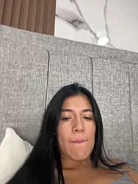 Siempre-locos69 online show from February 2026 01:01:02 PM