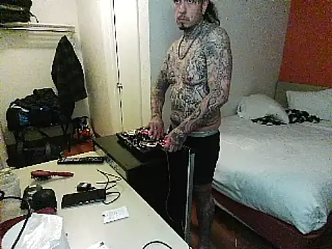 justthetip4209 online show from February 2025 03:06:02 AM