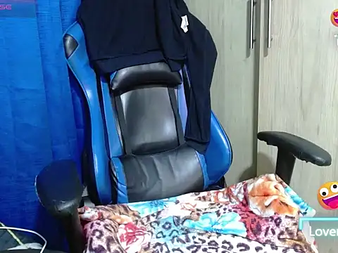 Danielagomez33 online show from February 2026 01:42:02 AM