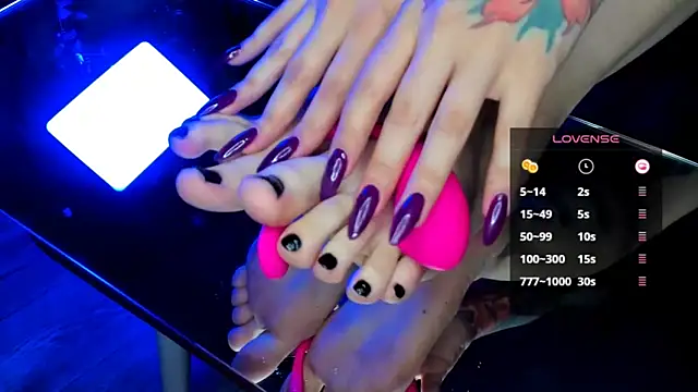 Snapshot of Tea_Rex chatting on April 2026 07:47:02 PM Tea Rex online show from April 2026 07:47:02 PM