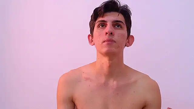 Ana and Leo online show from March 2025 12:58:02 PM