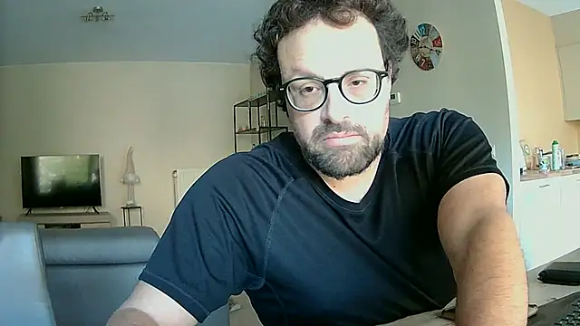 Snapshot of littlehairyman chatting on September 2025 07:21:02 AM littlehairyman online show from September 2025 07:21:02 AM