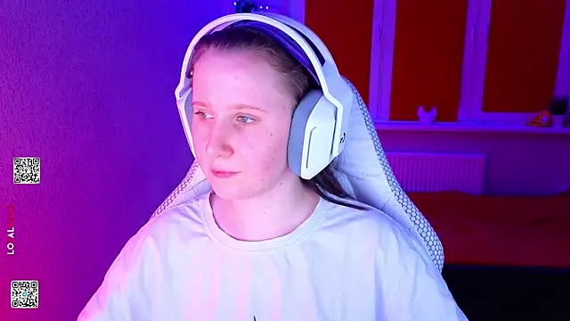 mon lola online show from March 2026 06:26:01 PM